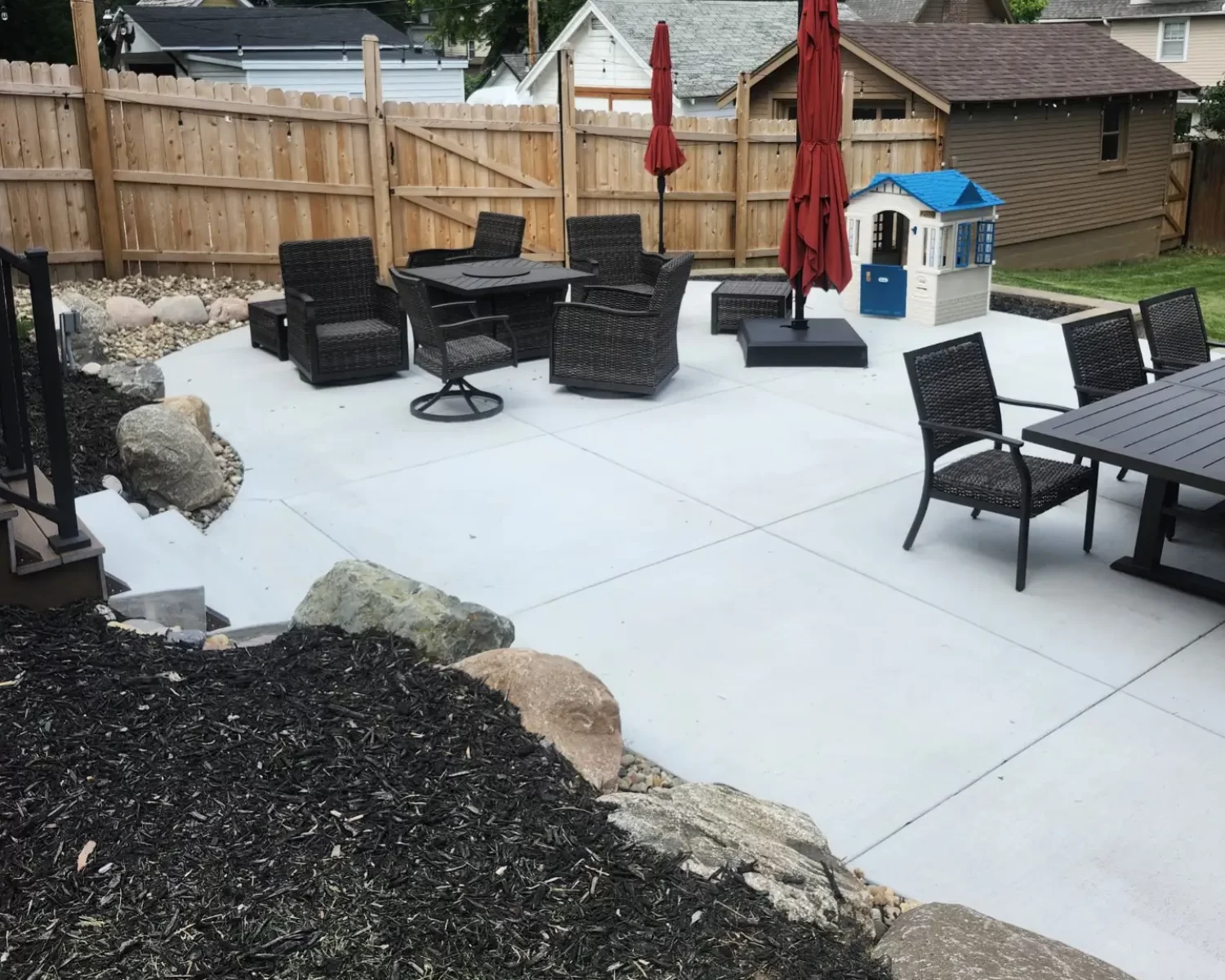 AJs Landscaping Patios